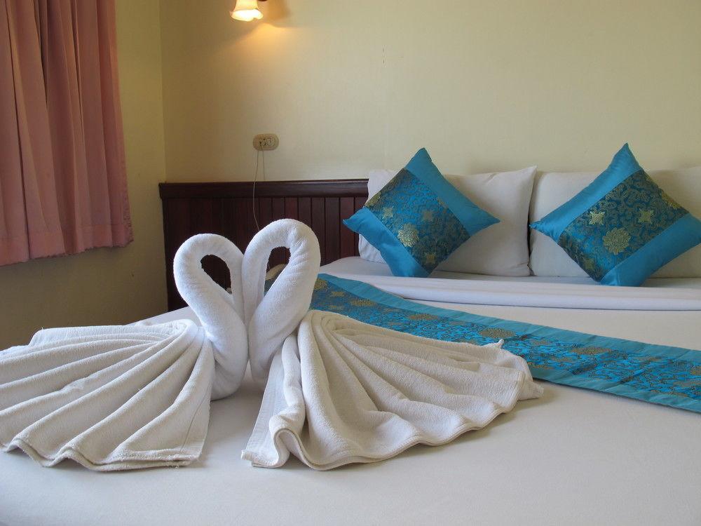 Chumphon Palace Hotel Екстериор снимка
