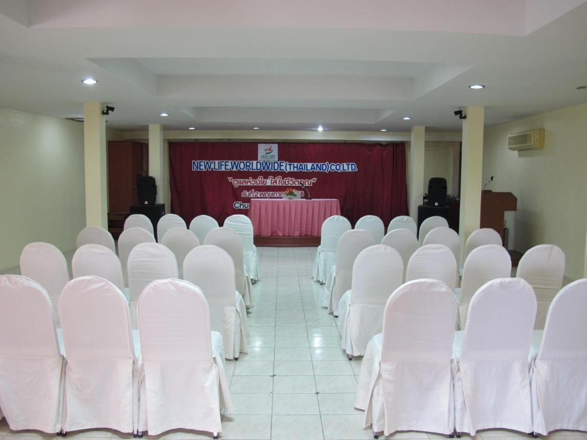 Chumphon Palace Hotel Екстериор снимка